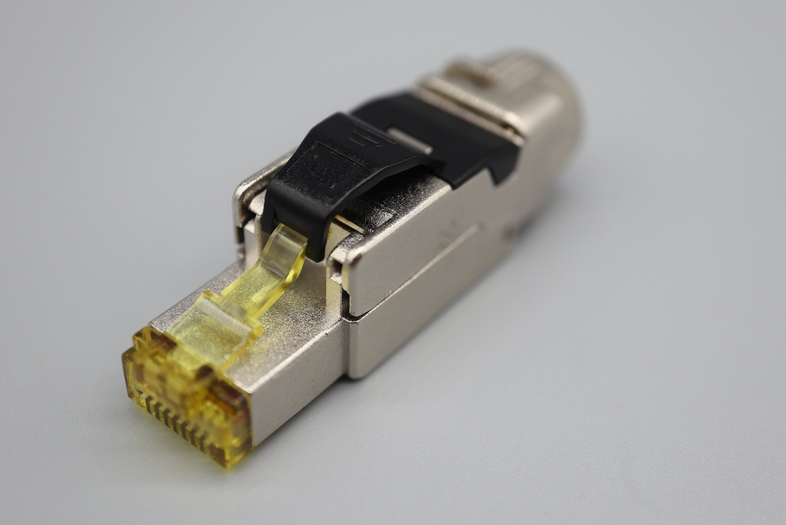 RJ45 Cat.8 Full Shielded Field Termination plug - Push-Rotate Boot type (Short Body)