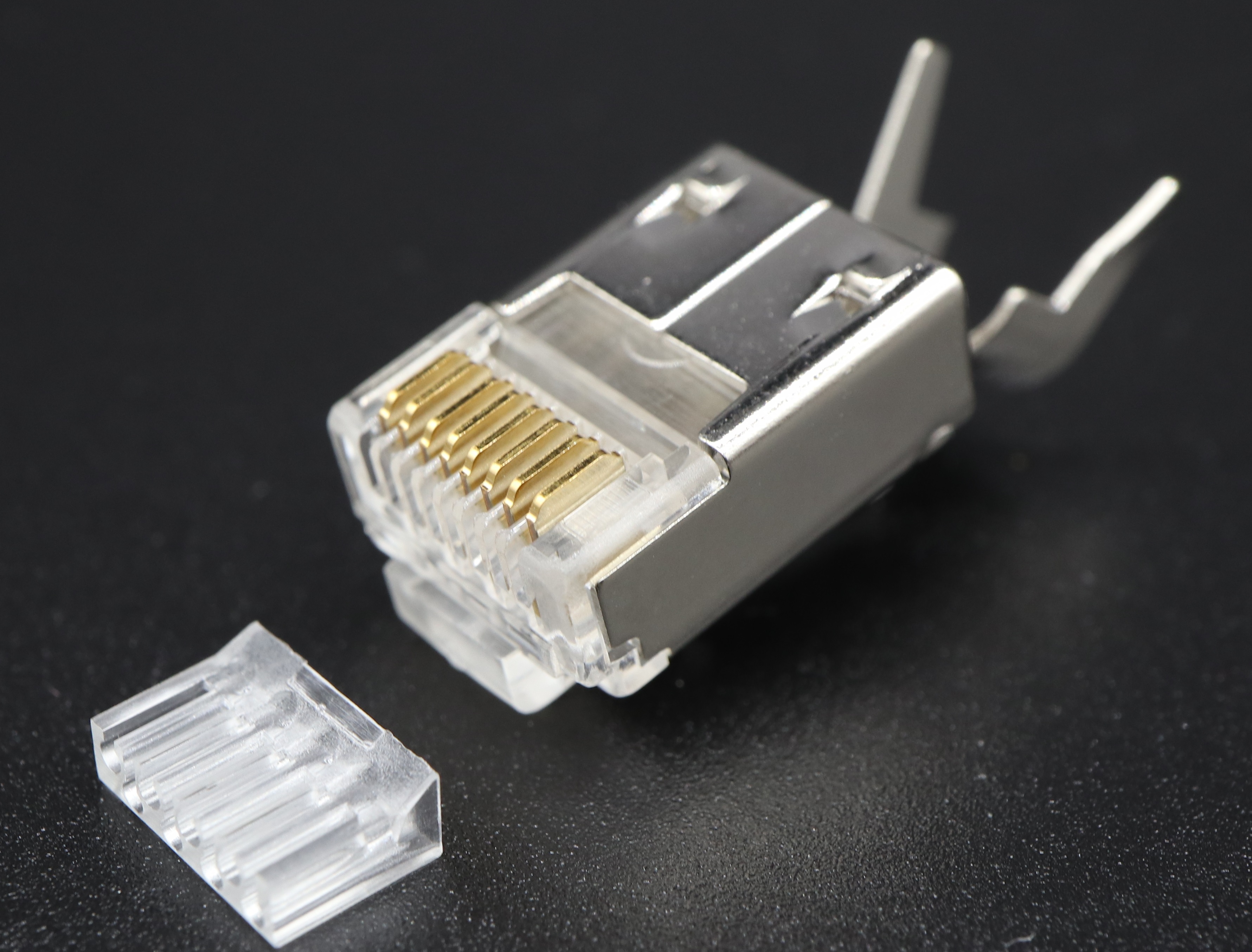 P8-M08 RJ45 Modular Plug Cat.e Shielded 2 Rows M-8P8C-F